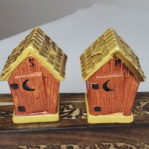 Vintage Outhouse Salt Pepper Shakers Orange Yellow Ceramic